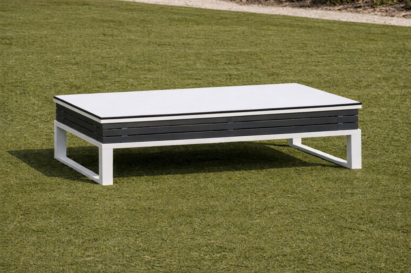 Mesa de centro exterior HPL 120 cm · altura 40 cm