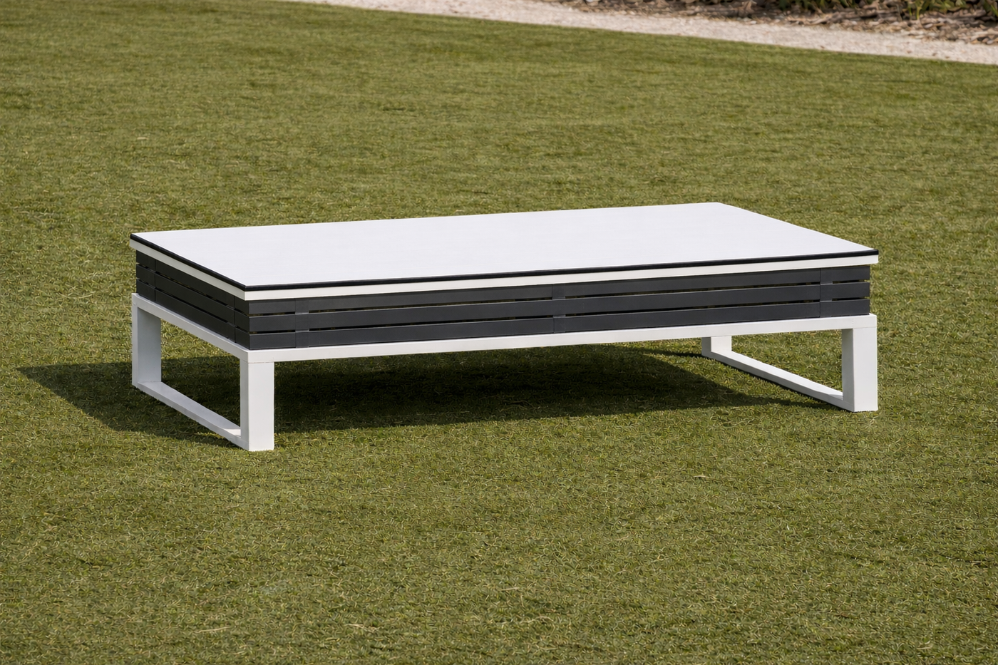 Mesa de centro exterior HPL 120 cm · altura 40 cm
