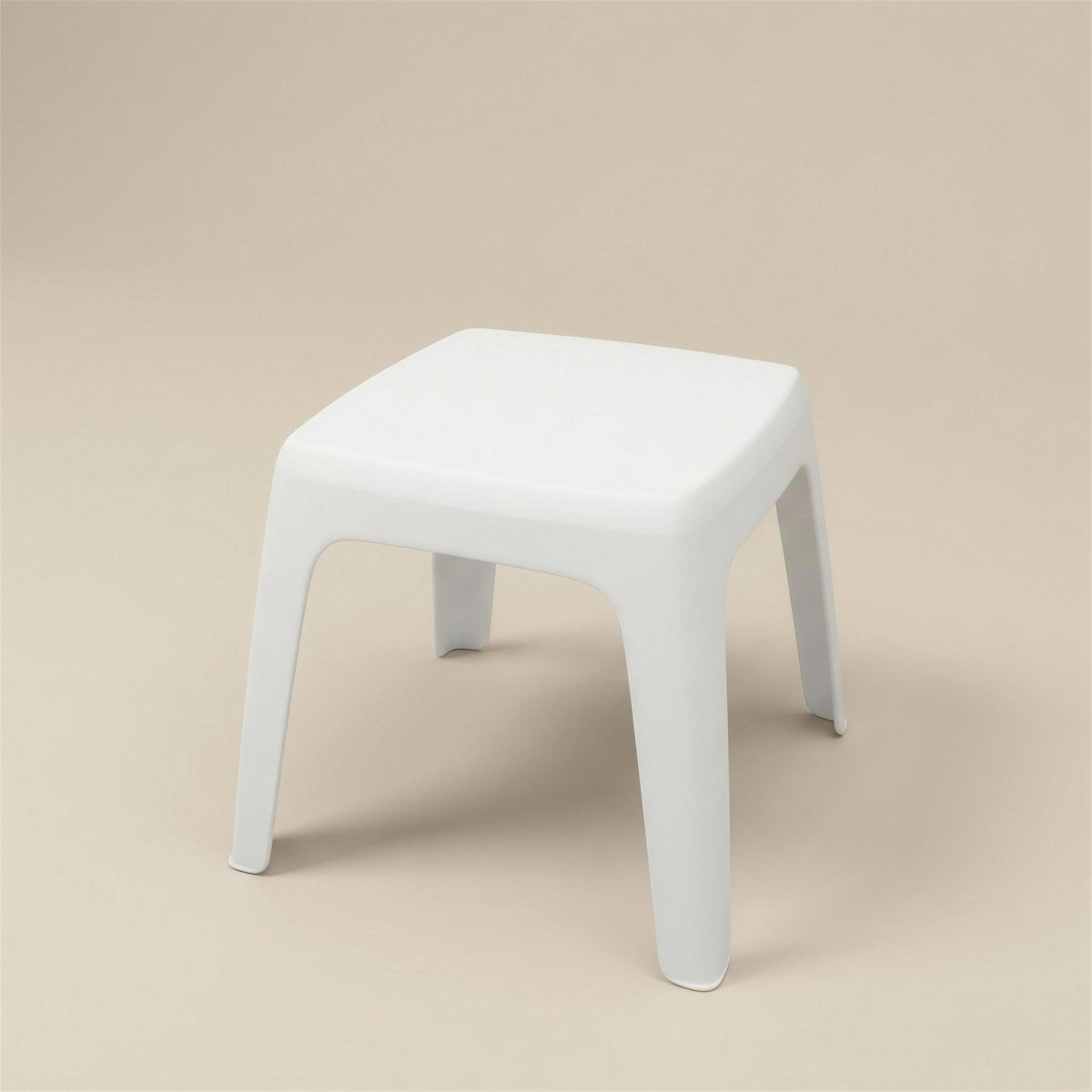 Mesa auxiliar de exterior Eva Pro Mini de 48x48 cm en resina blanca, con tablero completamente liso, sobre fondo neutro