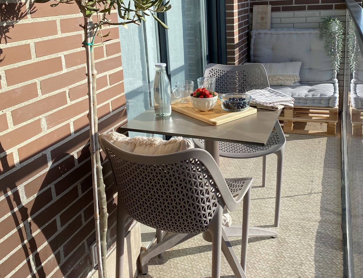 Mesa exterior aluminio · HPL · Altea