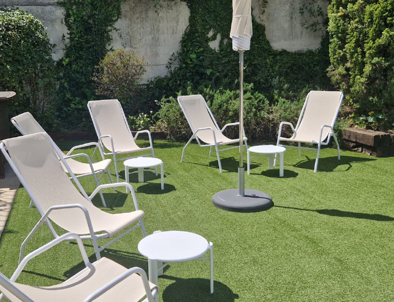 Mini tumbona exterior aluminio apilable · 57 cm · Marina · vista 4