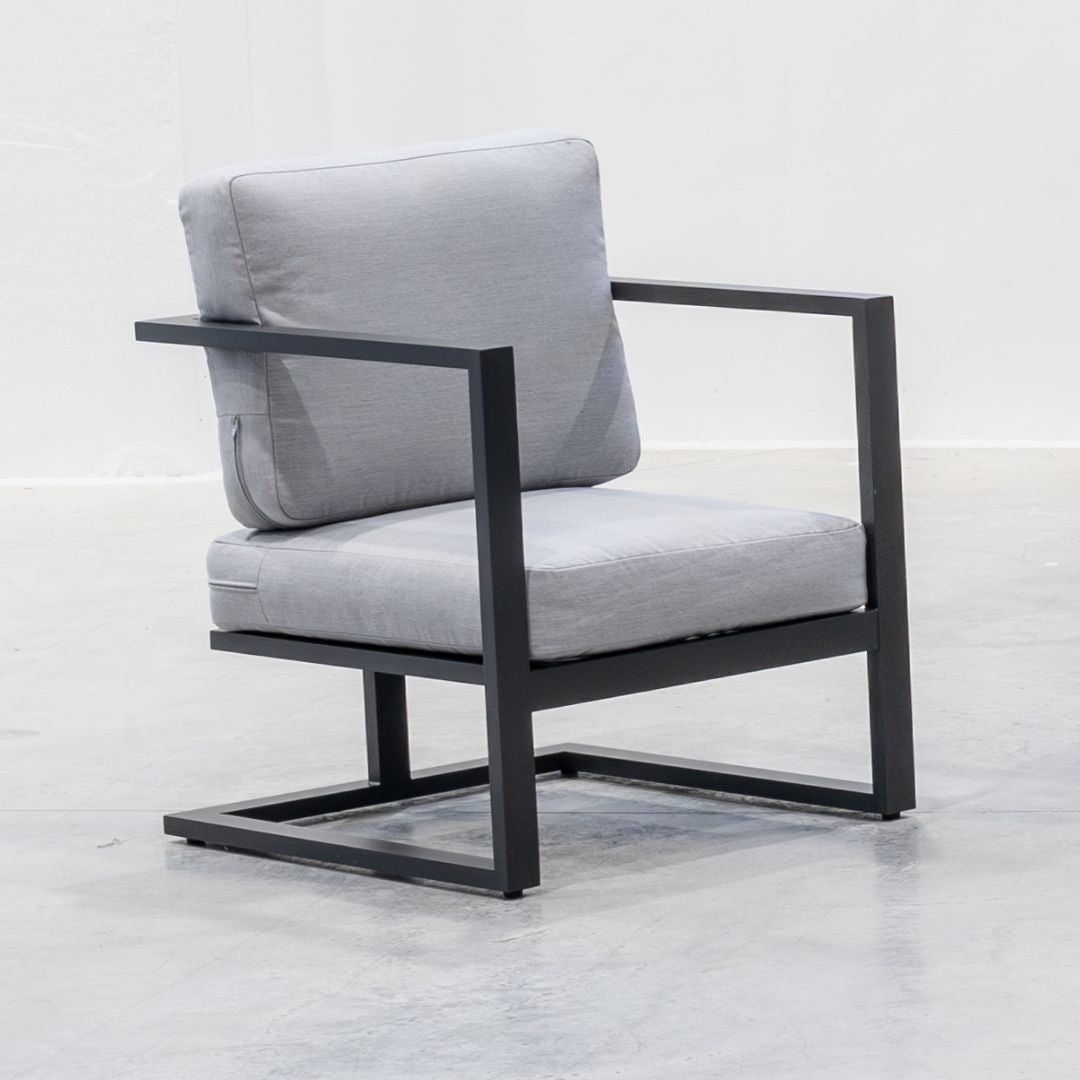 Sillón exterior · estilo urbano | 66×70 cm