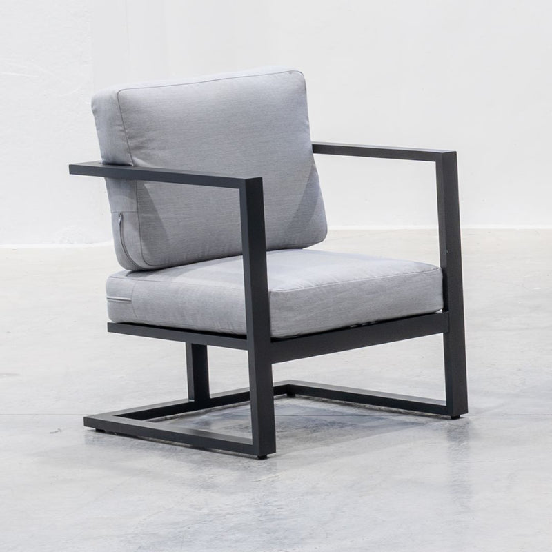 Sillón exterior · estilo urbano | 66×70 cm