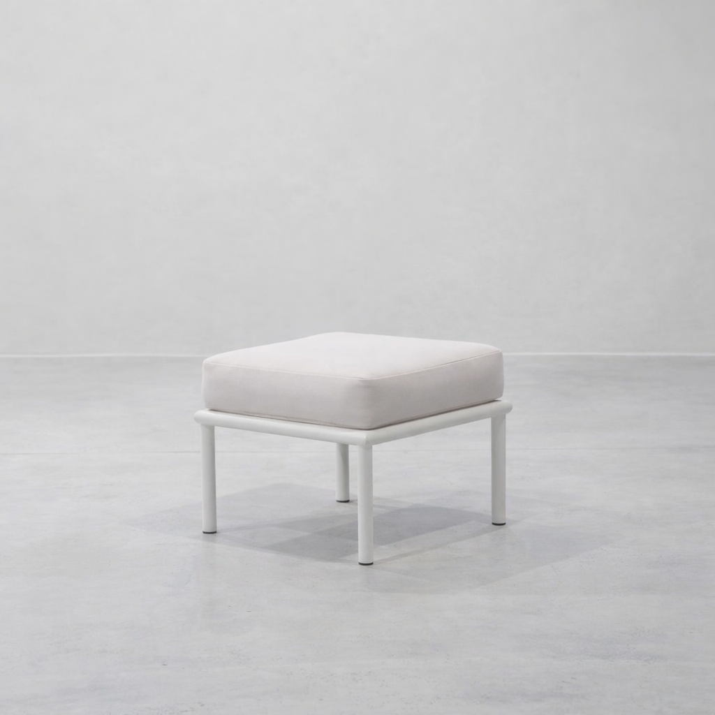 Reposapiés exterior · 50×45×40 cm
